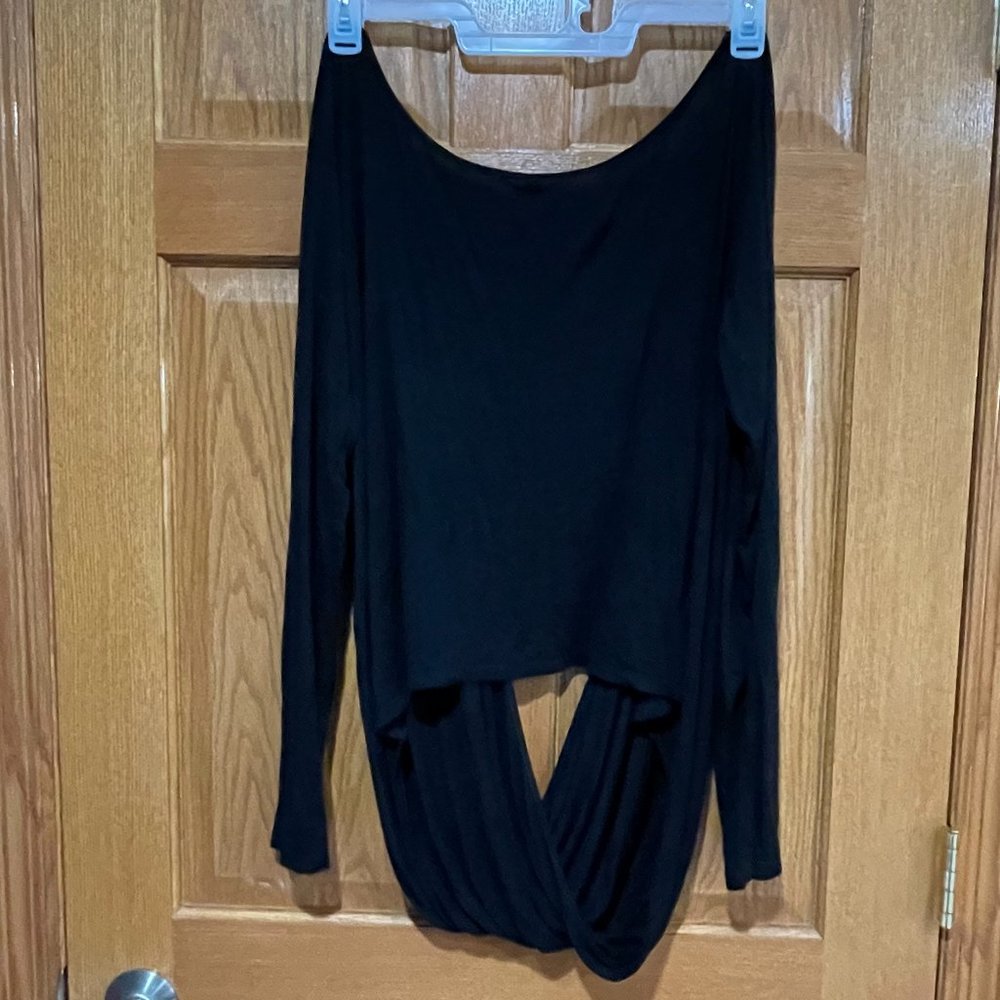 ZYIA ACTIVE Women's XXL Black Open Back Namaste Twist Long Sleeve Sleeve Shirt